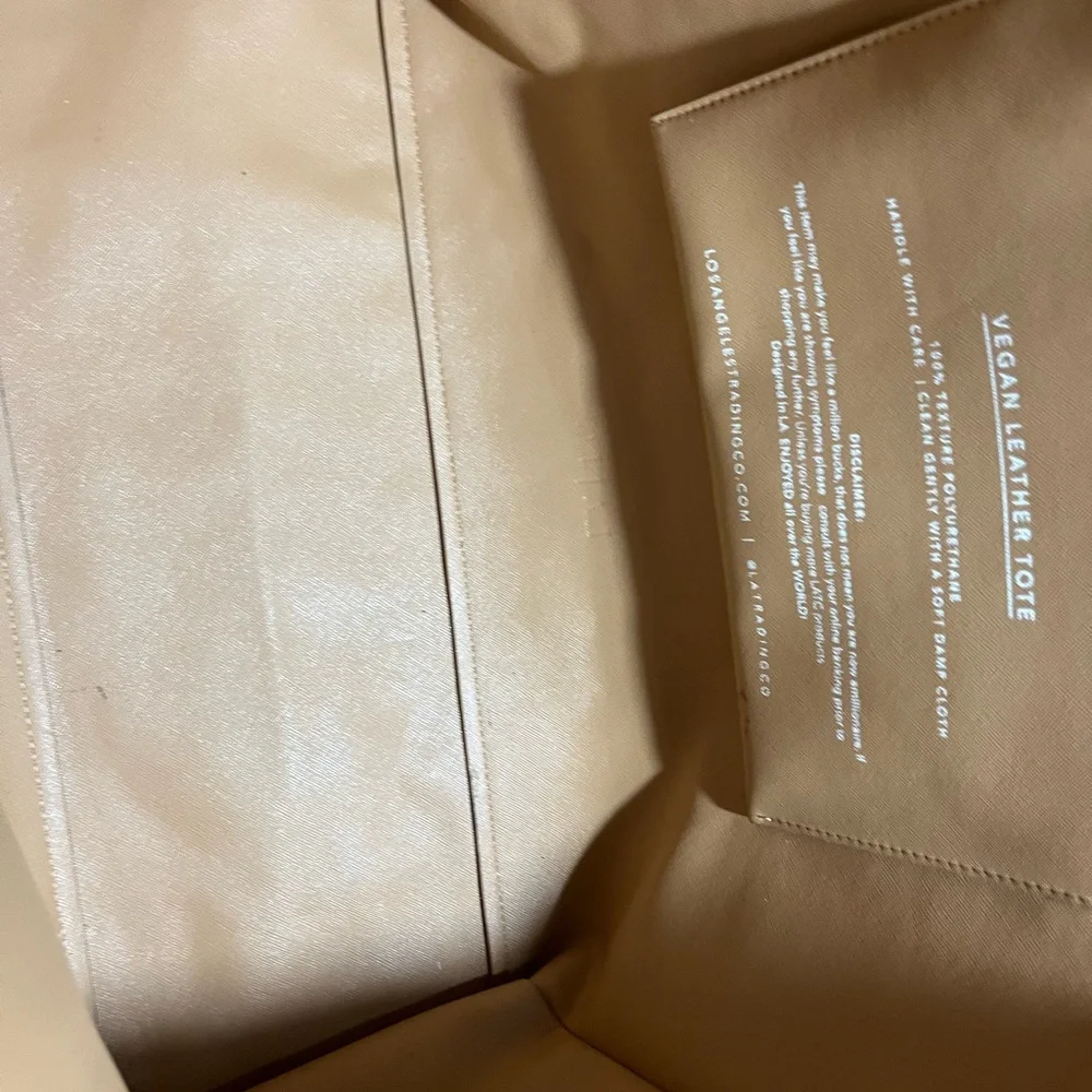 LA/TC Milano Elegant Tan vegan bag in good condition